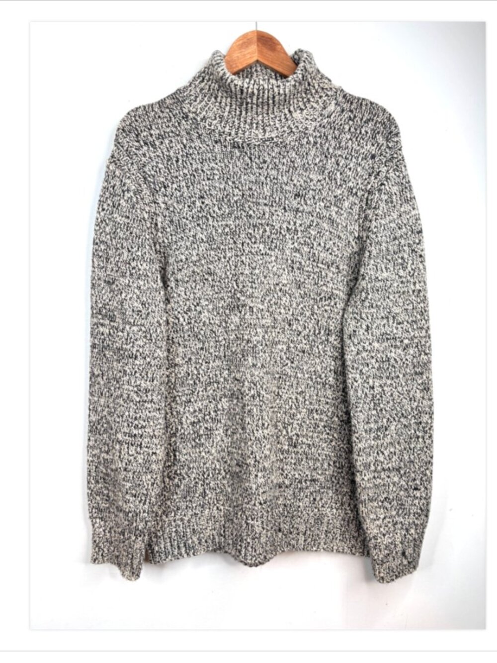 GAP Womens L Chunky Marled Knit Turtleneck Sweater Black Cream Wool Blend Cozy